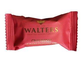 Walters Dark chocolate & Cranberry  nougat bon bon